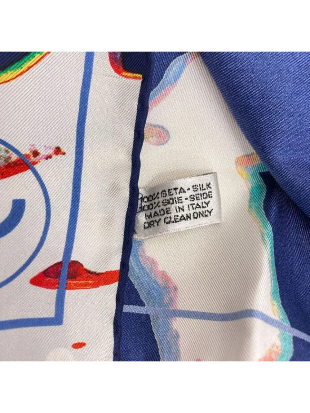 Chanel CC Logo Human Motif Scarf Silk - Picture 5 of 11